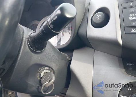 2007 Toyota Rav4 Limited V6 from USA, damaged, VIN JTMBK31V175025761